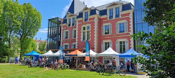 Tous à vélo